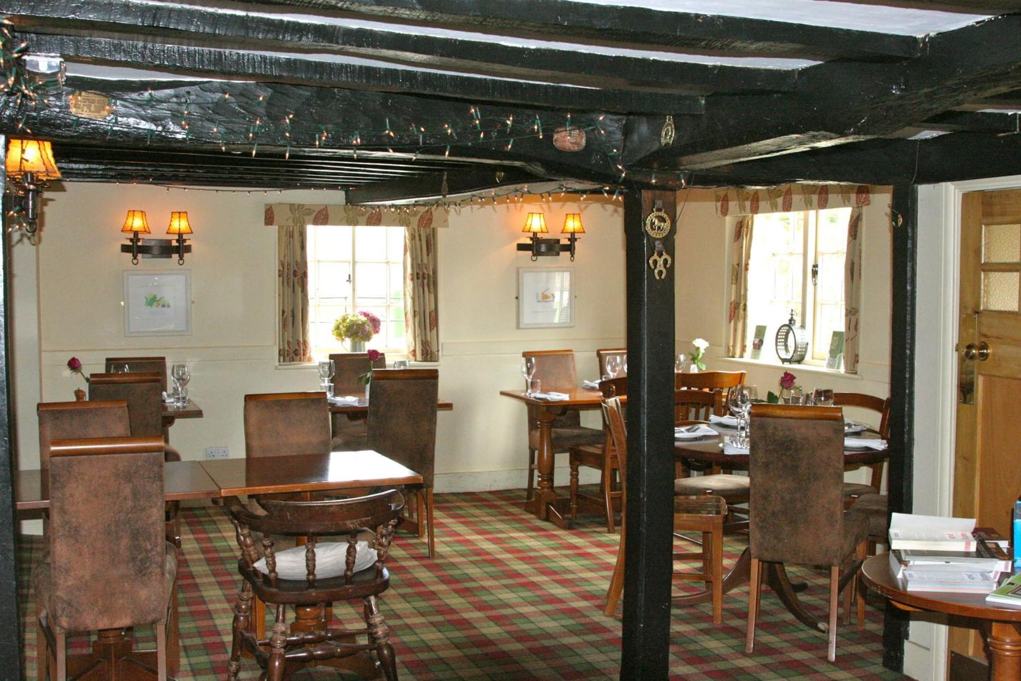 The Nags Head Hotel 그레이트미센던 외부 사진